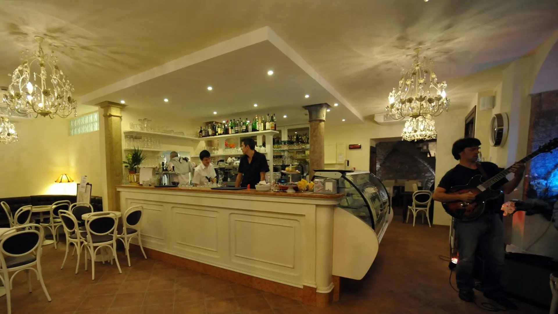 מאלצ'סינה Hotel San Marco