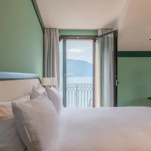 https://hotel-du-lac-varenna.it-lombardy.com
