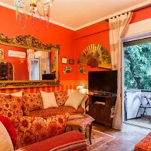 https://romantic-artistic-apartment.it-lombardy.com